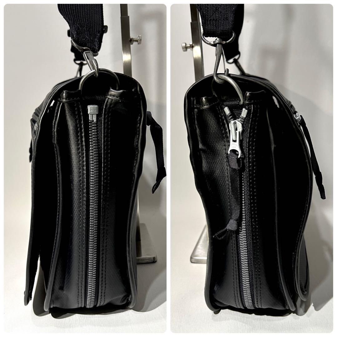 未使用級✨吉田カバン ラゲッジレーベル ニューライナー ショルダーバッグ 黒