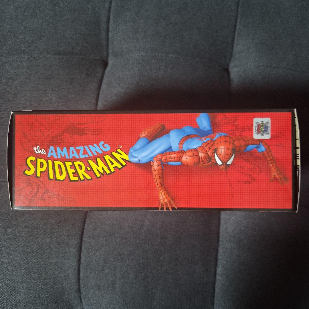Mafex　マフェックス　スパイダーマン 　マーベルレジェンド