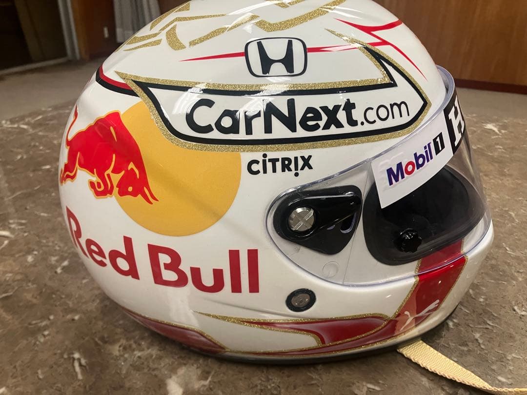 MAX VERSTAPPEN レッドブルホンダ1/1ヘルメット　サイズM
