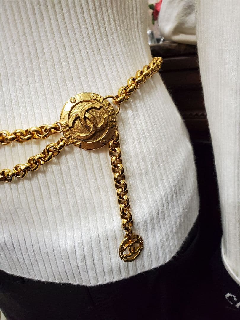 CHANEL シャネル　ゴールドチェーン CCロゴ ベルト