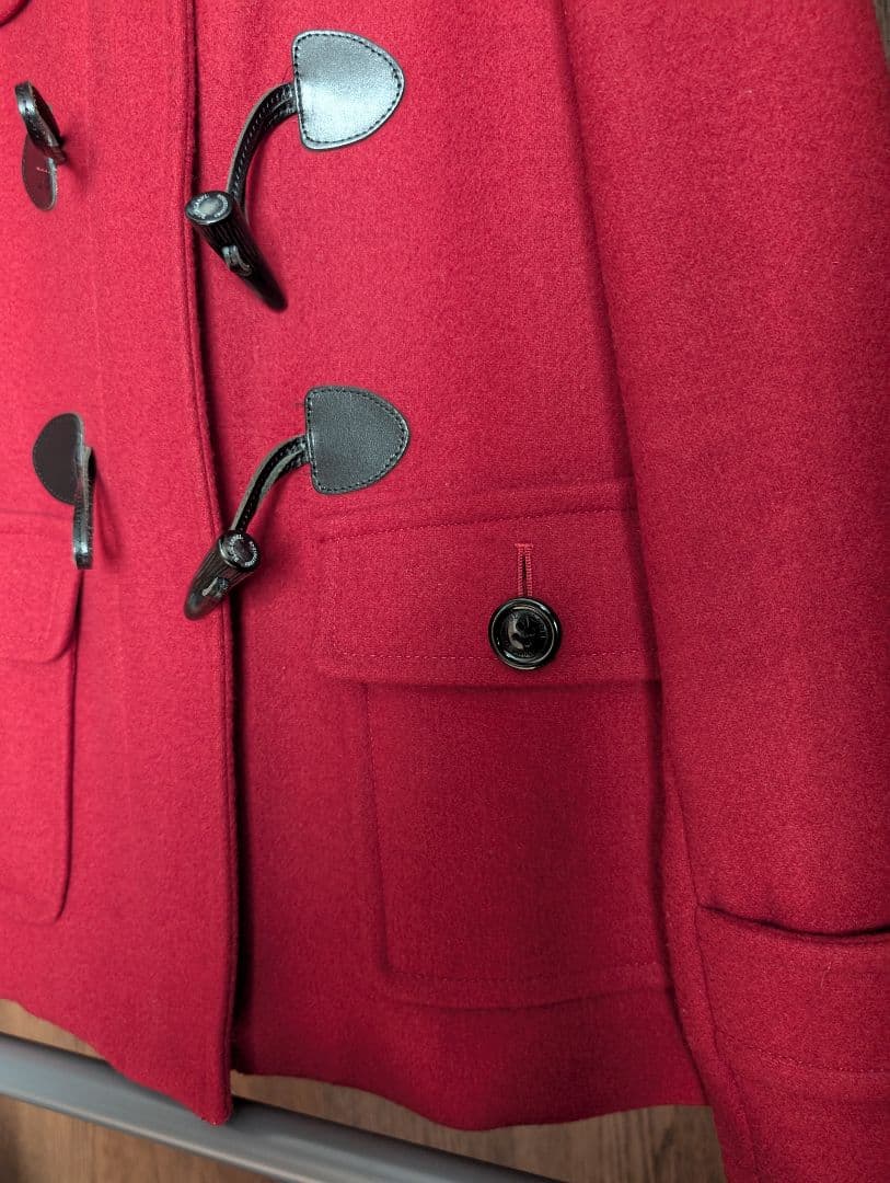 【ぷりん】BLUE LABEL CRESTBRIDGE ダッフルコート 赤