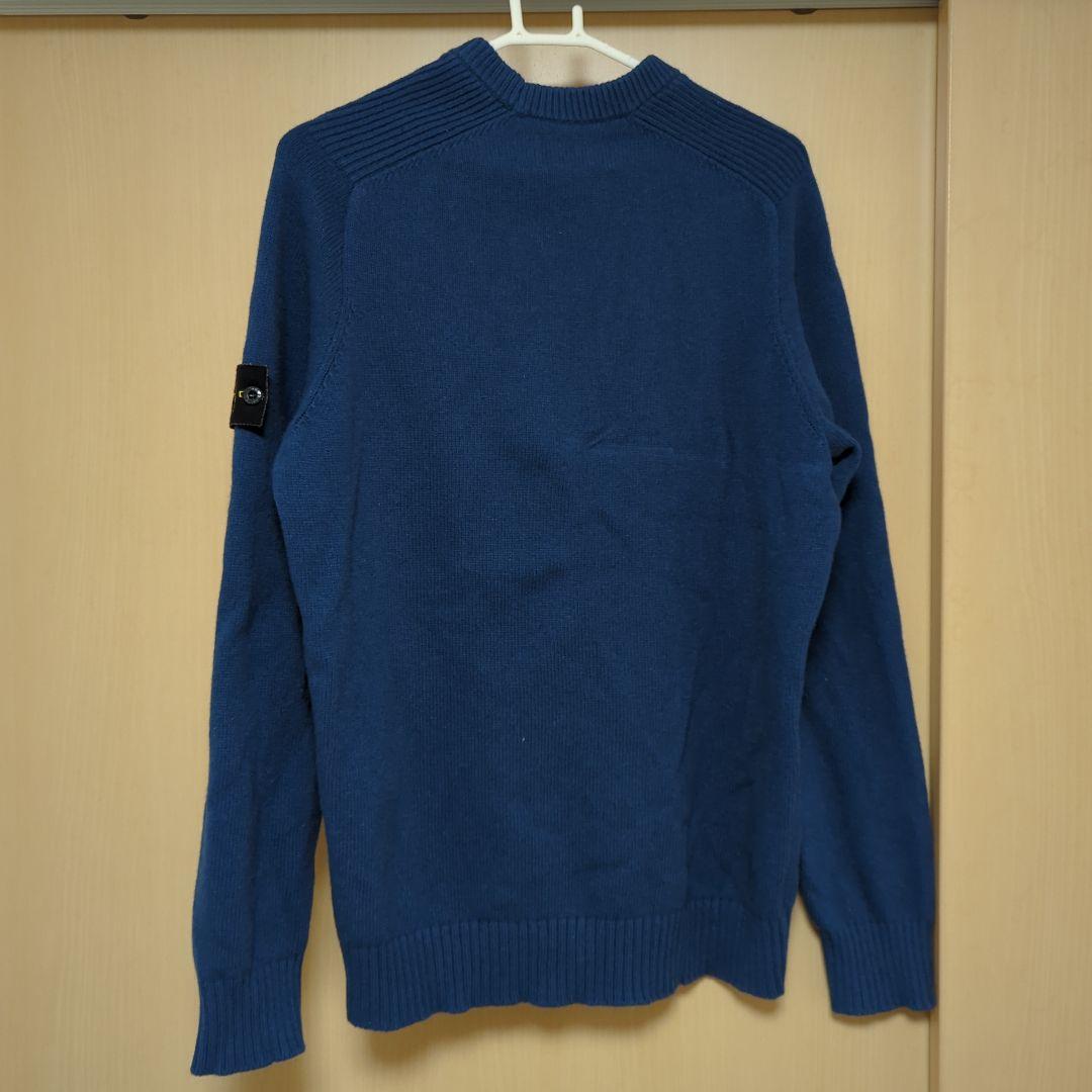 ストーンアイランド　ネイビー クルーネックニット アームバンド付き