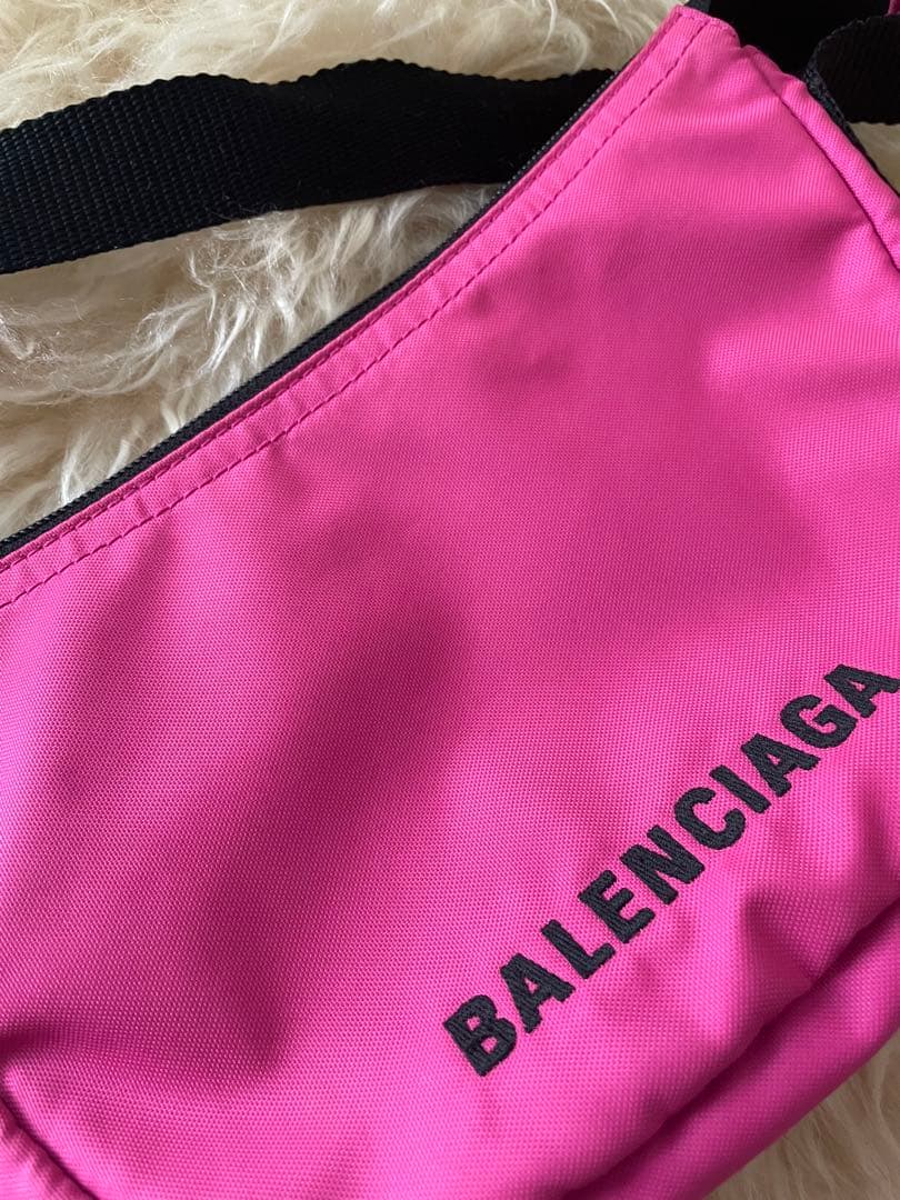 BALENCIAGA バレンシアガ　バッグ　ピンク