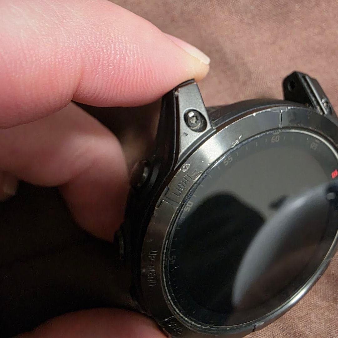 時計 Garmin epix Sapphire Carbon Gray DLC Ti