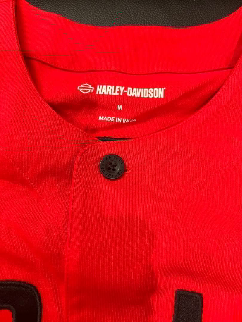 新品未使用Harley-Davidson レッド ベースボールシャツサイズM