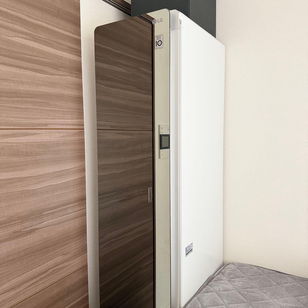 【７月中旬まで販売】値下げ不可LGスタイラー　2021年製 S3MF 3着モデル