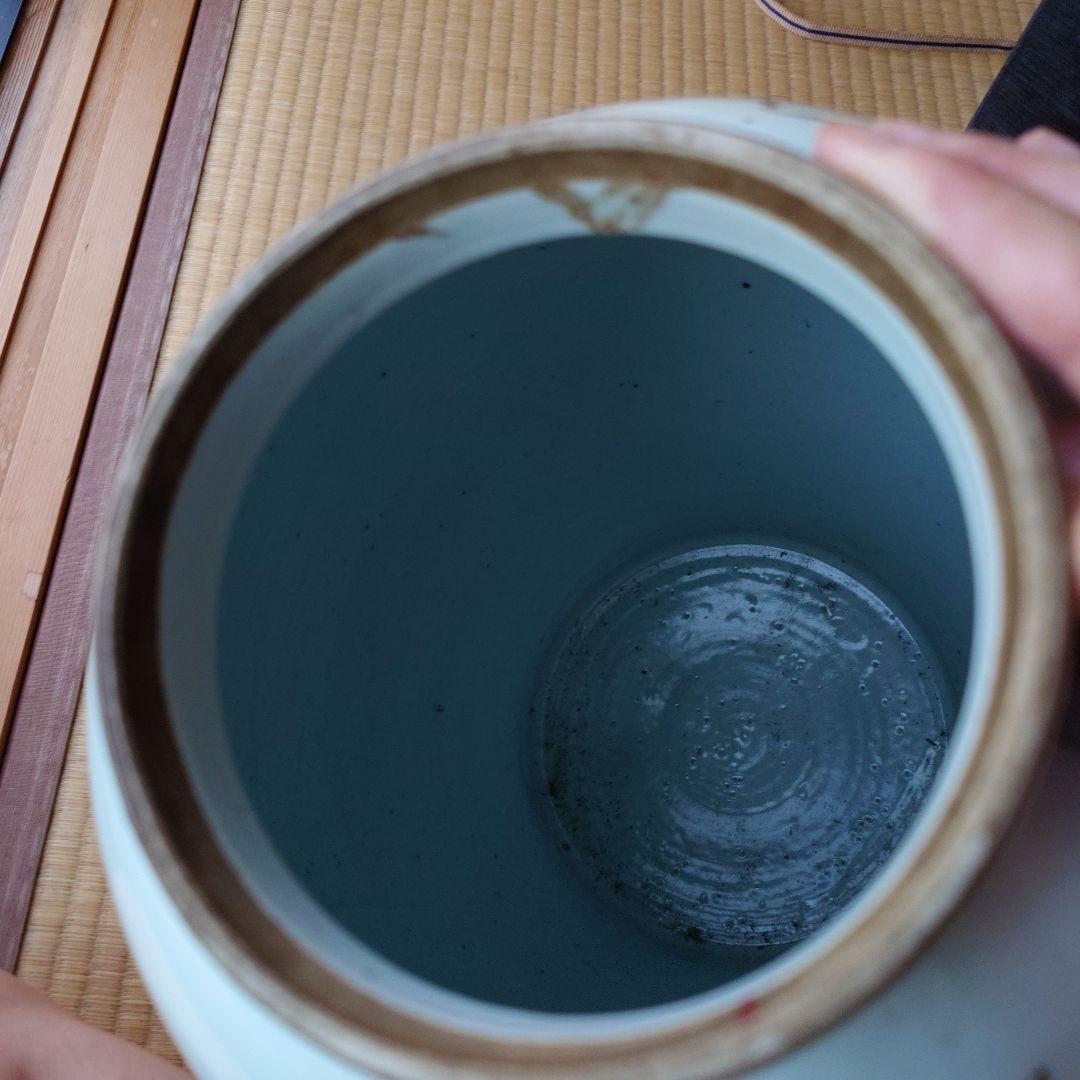中国 陶器製の壺 蓋付き 箱アリ