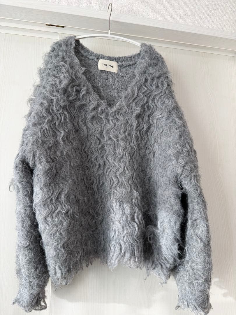 THE TOE グレー Vネック セーター