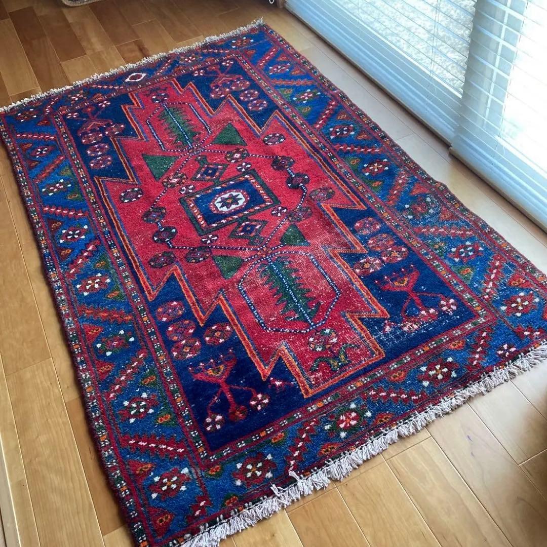 ヴィンテージラグ　トライバルラグ　ハマダン　メダリオン