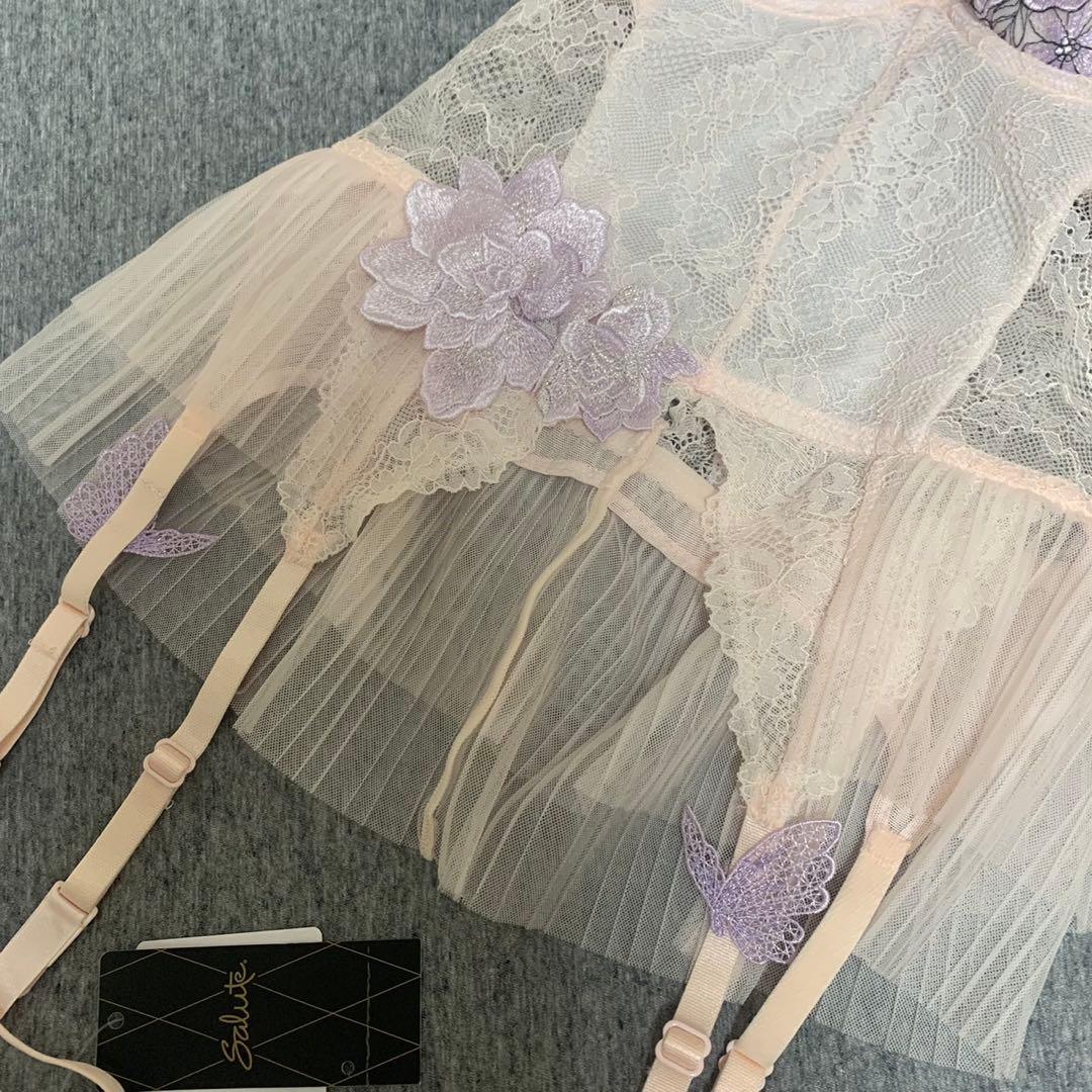 新品、ワコール　サルート、上下、スリーインワン、マリリンモンロー、D65/M