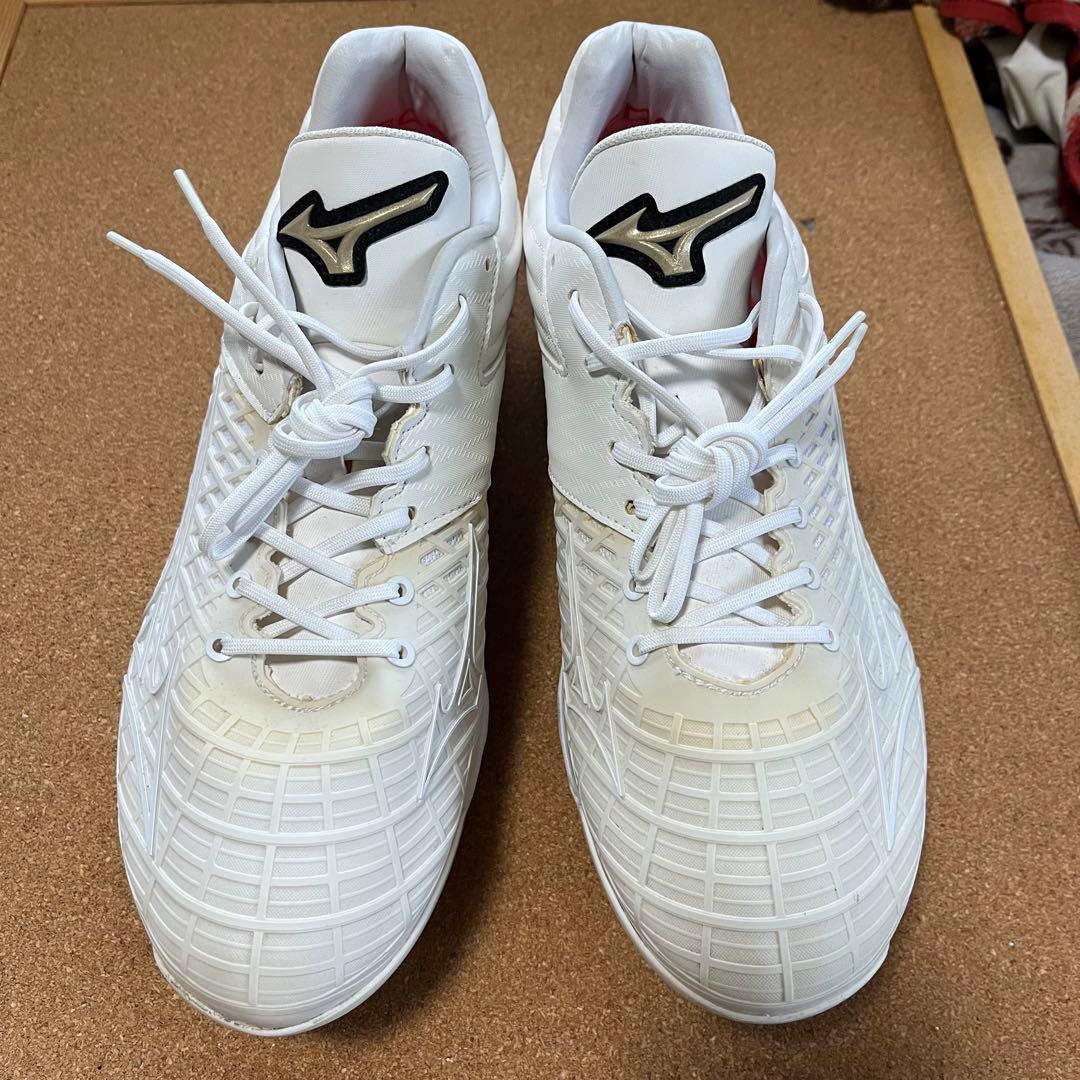 未使用品　スピードレボエース　ホワイト　27.5cm ミズノ