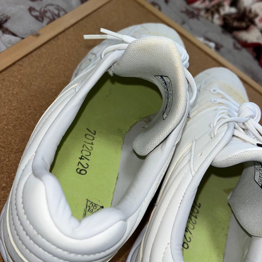 未使用品　スピードレボエース　ホワイト　27.5cm ミズノ