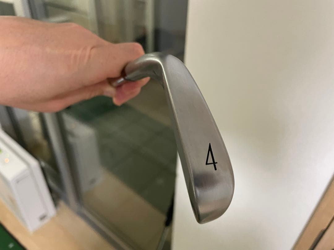 2025 Titleist T100 4番アイアン