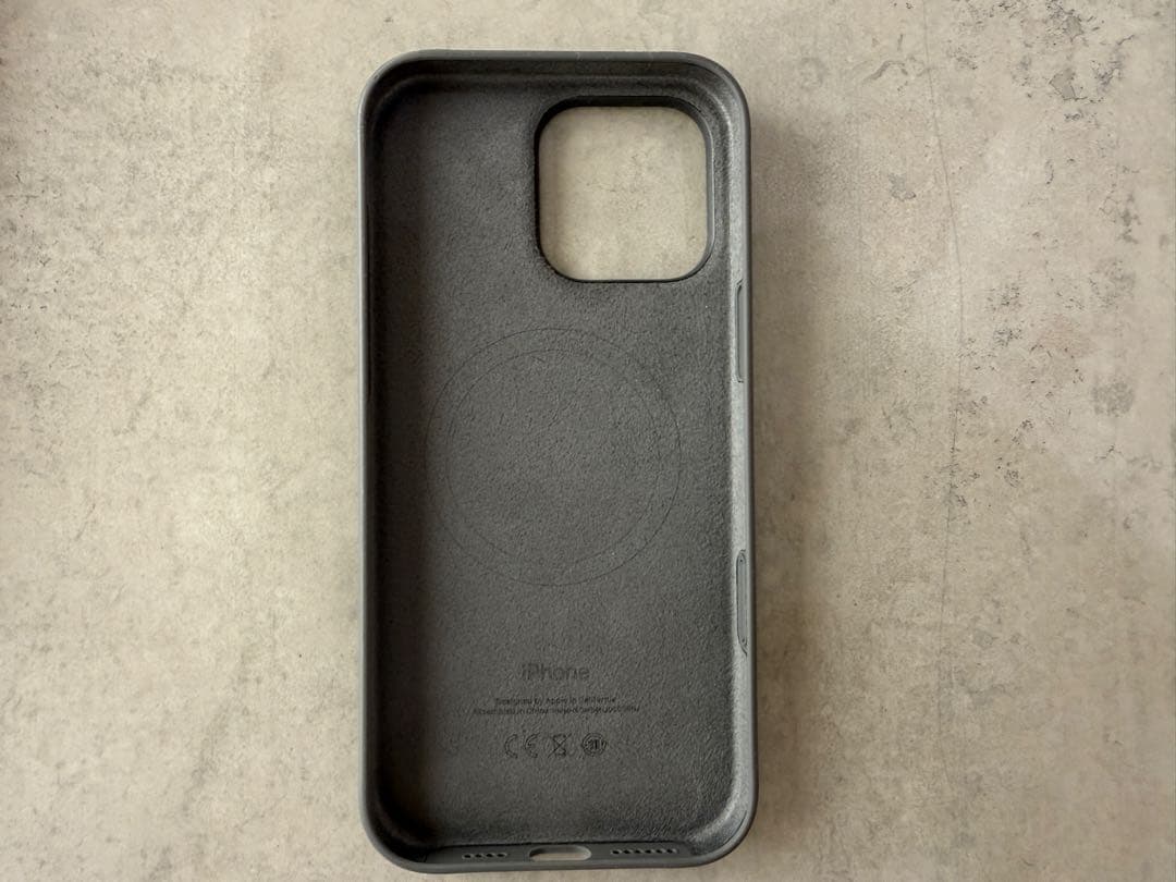 iPhone16Pro Max デザートチタニウム 256GB