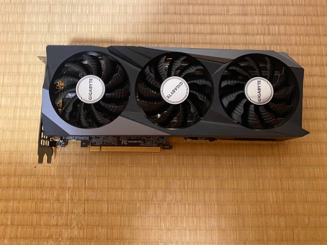 GIGABYTE GeForce RTX 3070 GAMING ノイズあり