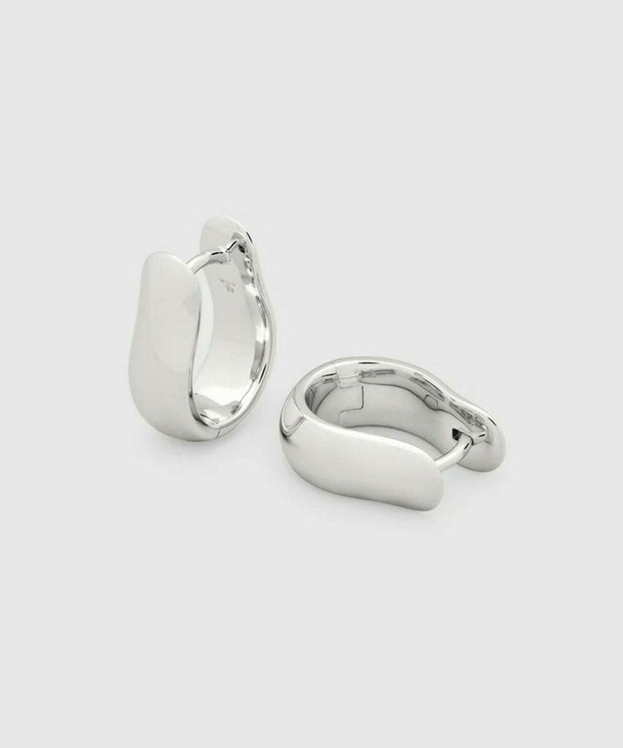 アクセサリー tomwood Oyster Hoops Small Silver