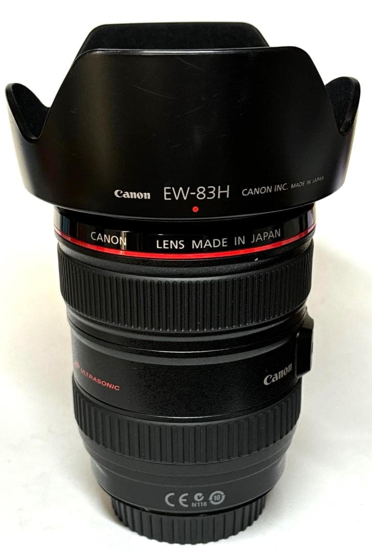 Canon EF24-105mm F4 L IS USMズームレンズ　稼働美品