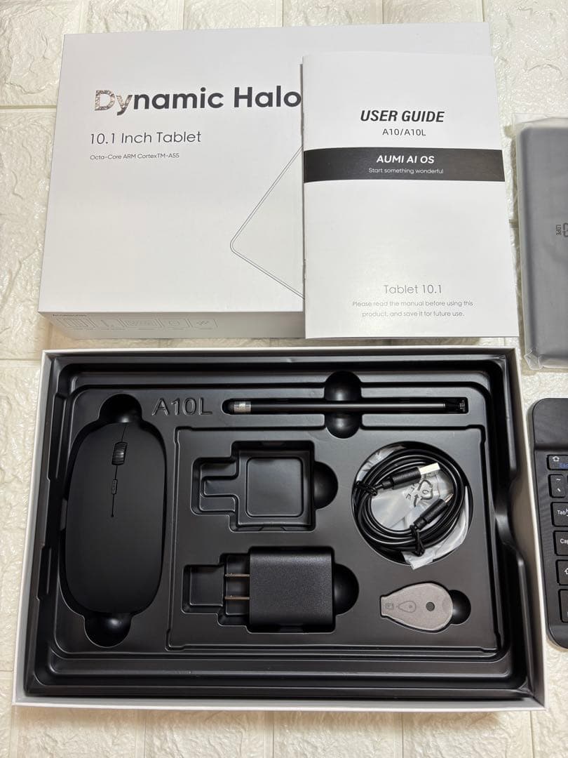 タブレット 10インチ Android14 キーボード付き 付属品付き