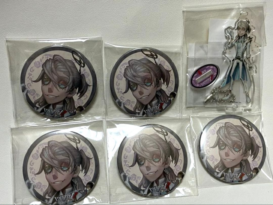 キ*ン様 第五人格 S20真髄2 囚人 缶バッジ アクスタ 6点セット