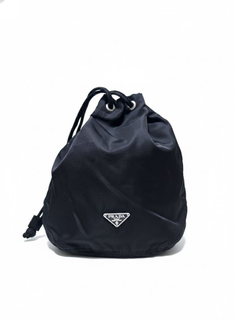 PRADA 巾着バック　ブラック　「極美」　素材ナイロン　写真追加可能