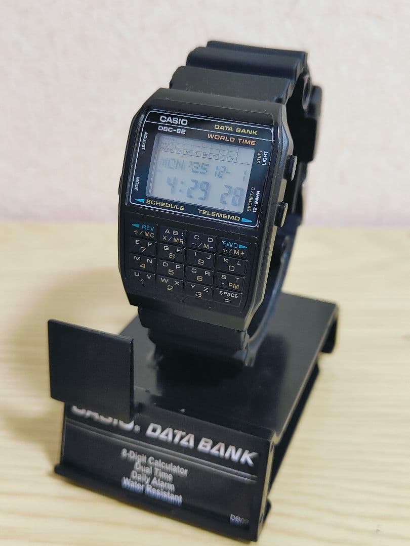 CASIO DBC-62 DATA BANK デジタル腕時計