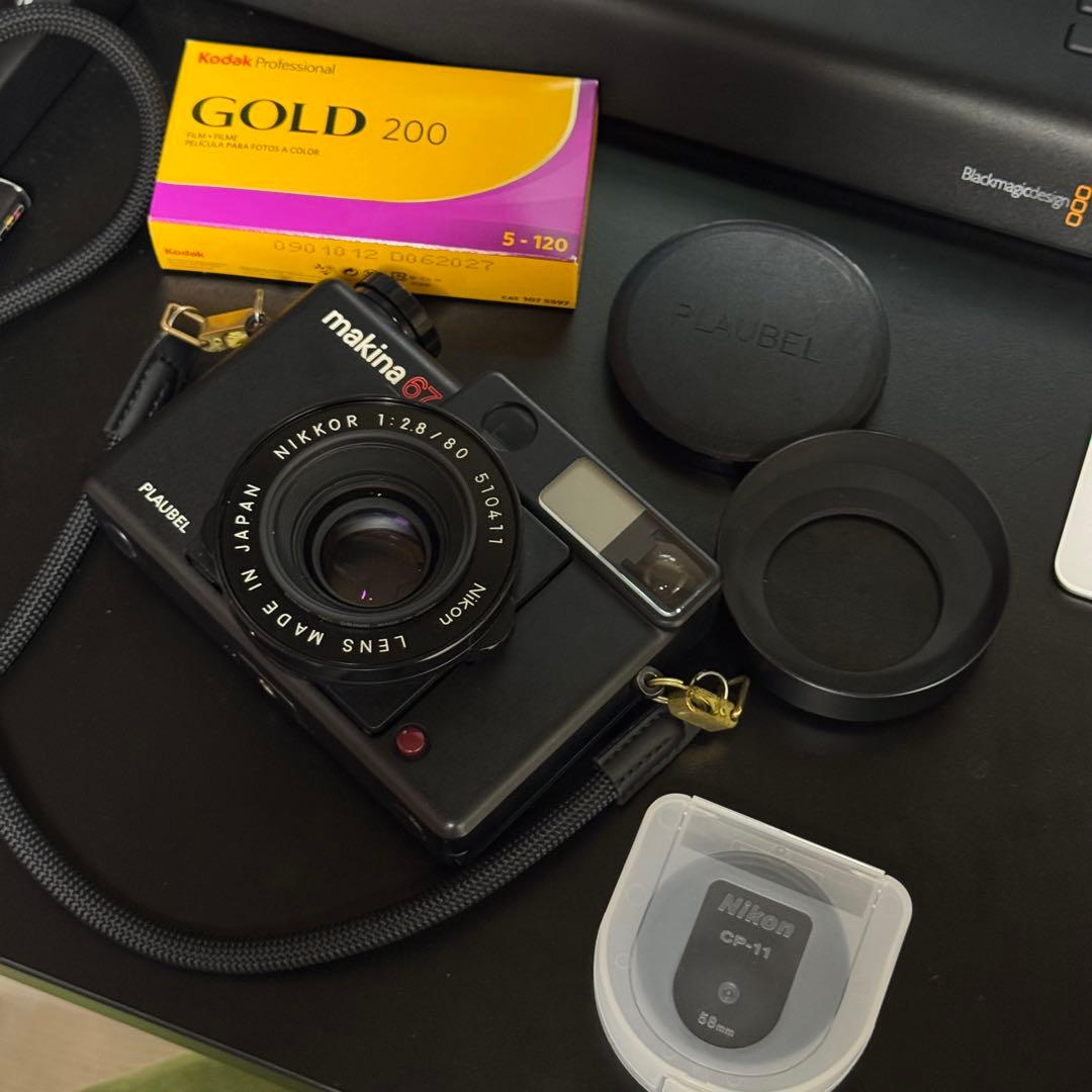 【なんと、フィルム付き】Plaubel makina67 マキナ67 美品動作◎