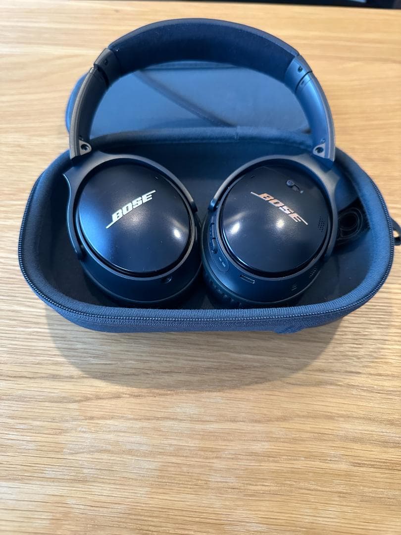 Bose QuietComfort 35 ヘッドホン　ミッドナイトブルー