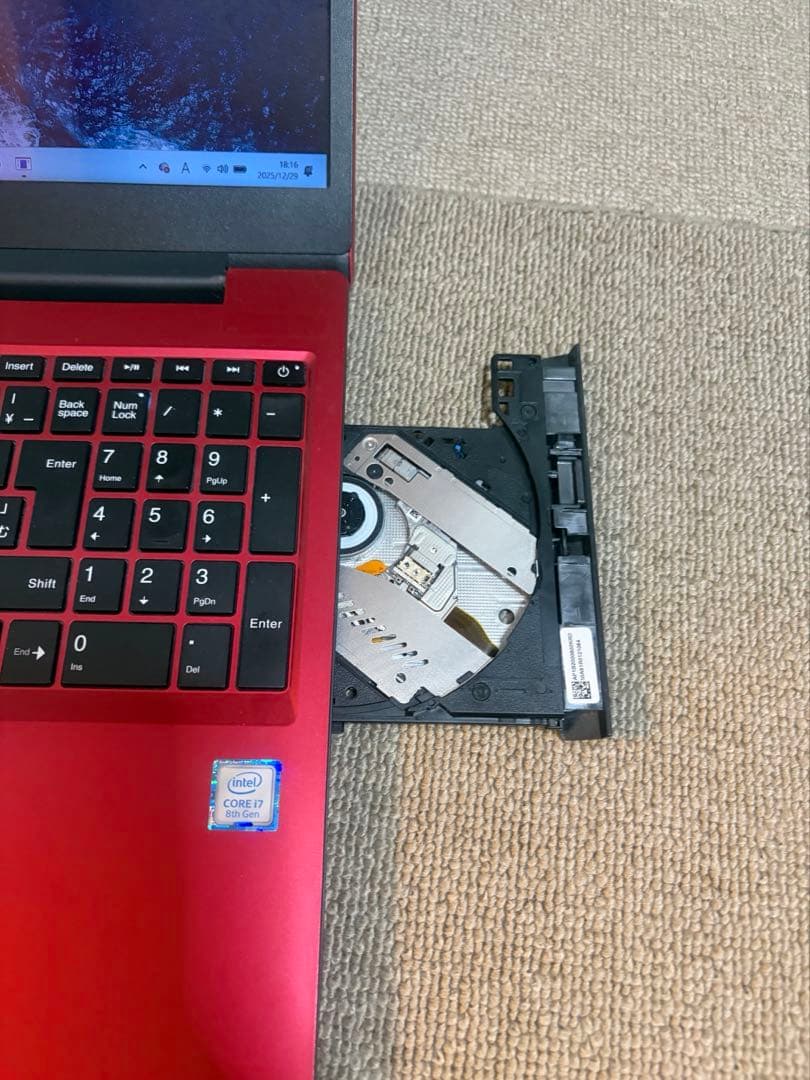 N*n様 美品　NEC LAVIE NS700/NAR 15.6インチ ノートP