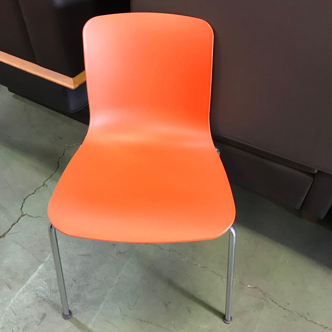 Vitra　ヴィトラ　HAL Tube　ブリック　クロームベース