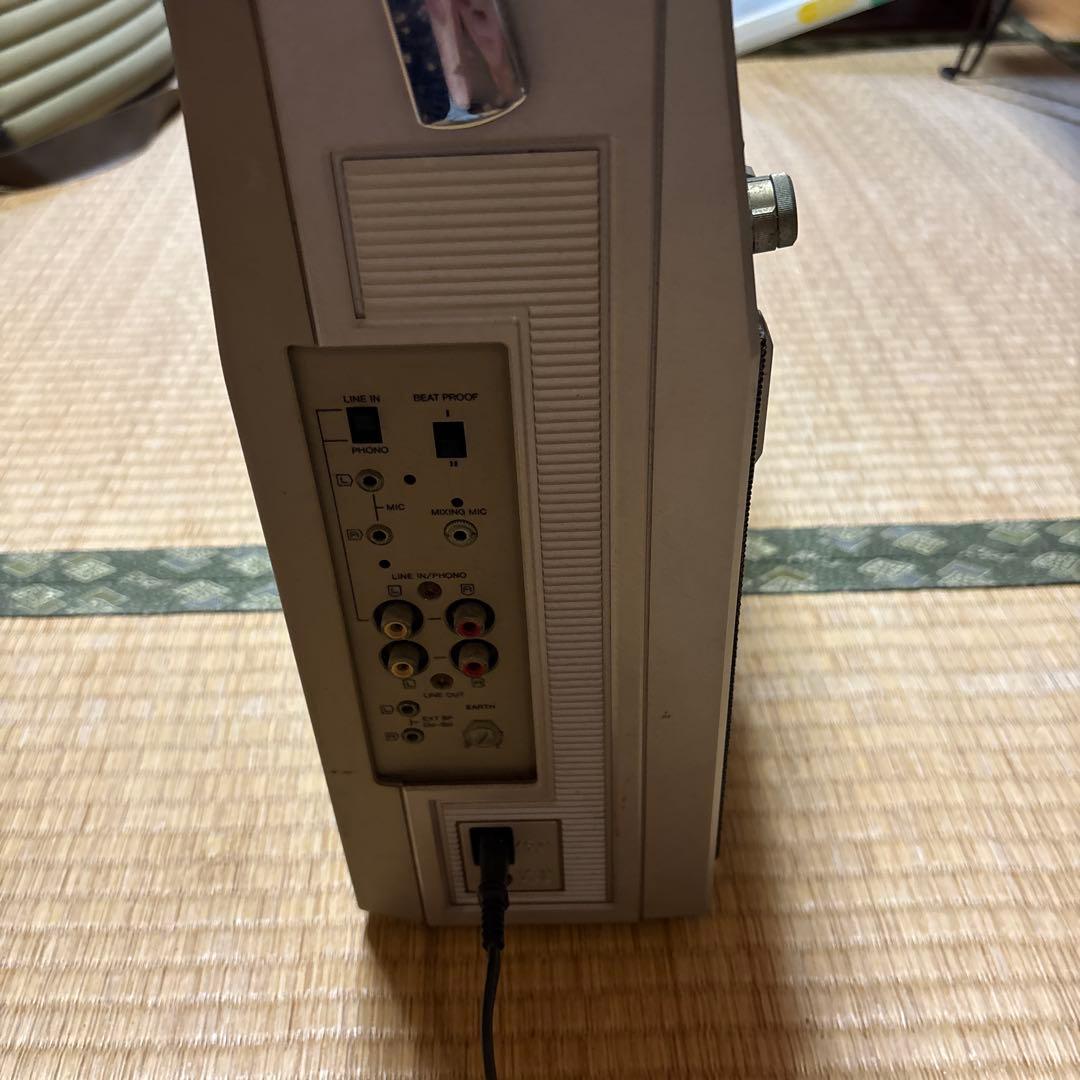 ジャンク品　昭和レトロ　ナショナルラジカセRX-5600