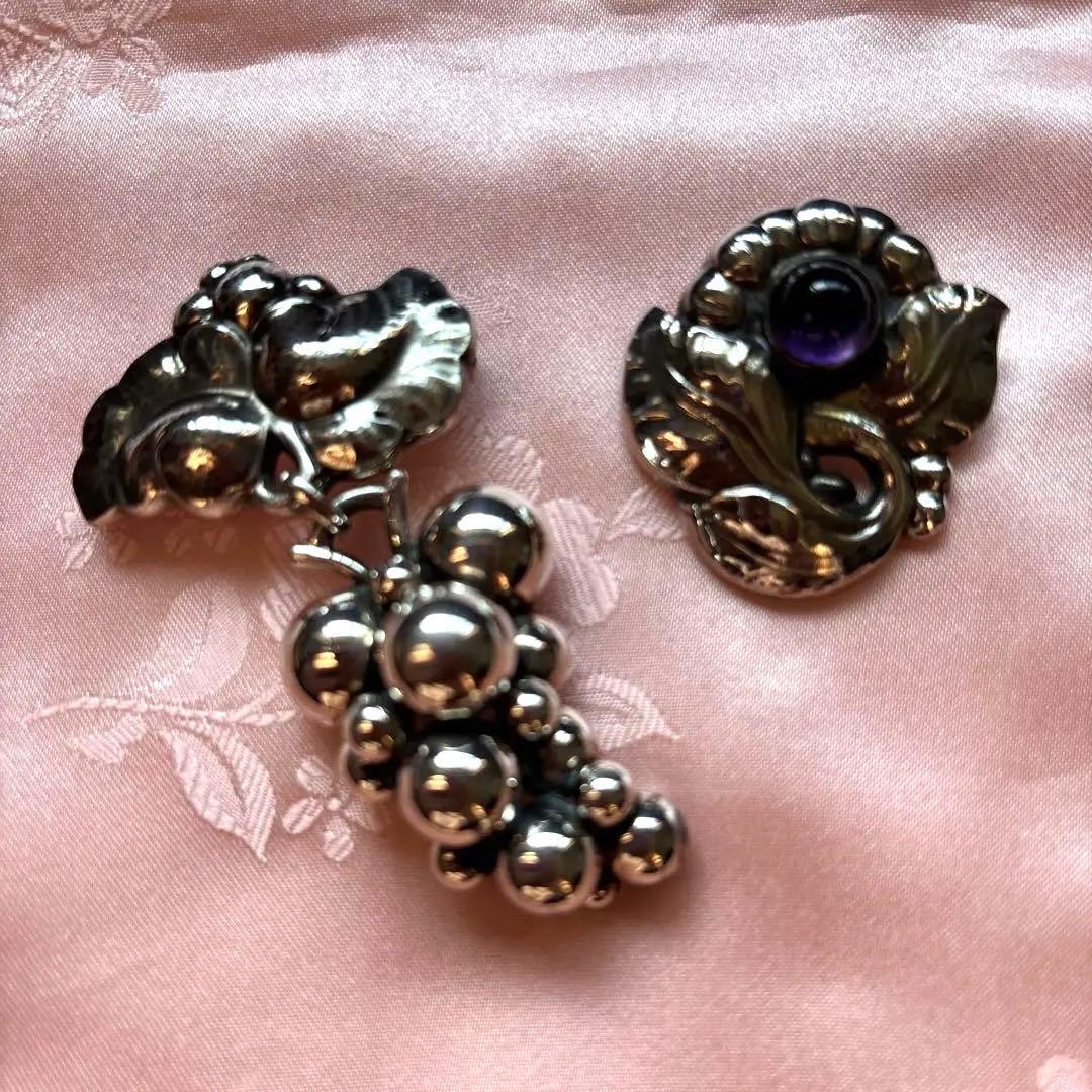 ジョージジェンセン　ブローチ2種類