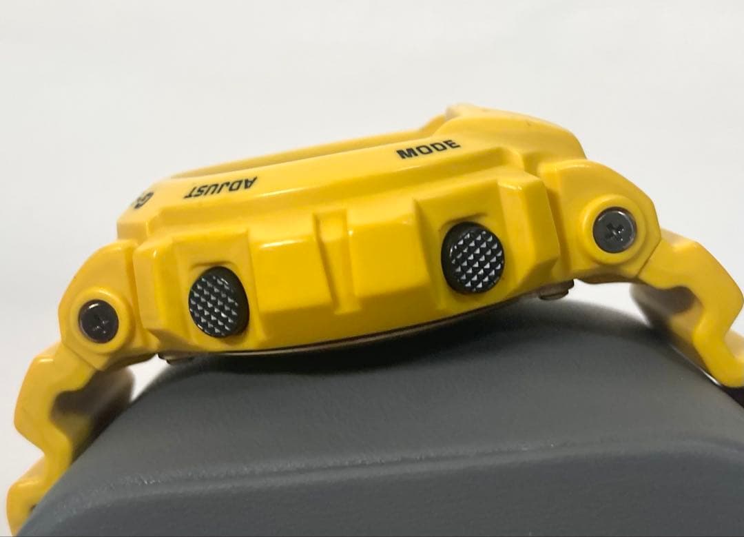 【希少】 G-SHOCK GD-X6930E 30周年記念モデル イエロー