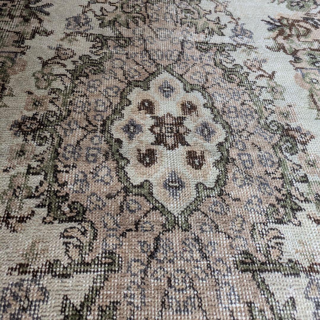 108×210 メダリオン　やわらかピンク×ベージュ　トルコヴィンテージラグ