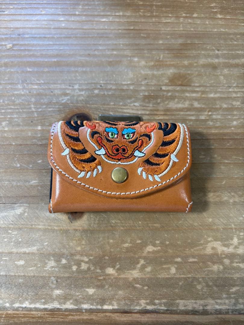 魑*魎様 BEAMS別注com-ono × Kendai / 虎 刺繍 レザー