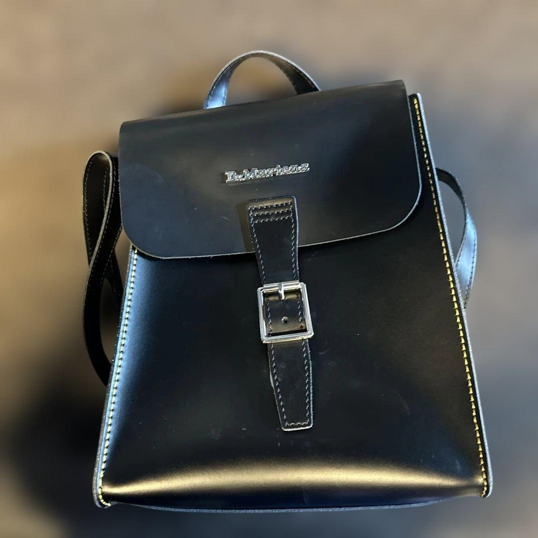 Dr.Martens ブラックリュック