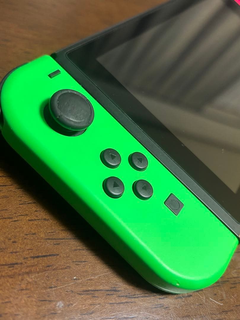 Nintendo Switch 本体 ピンクとグリーンのJoy-Con