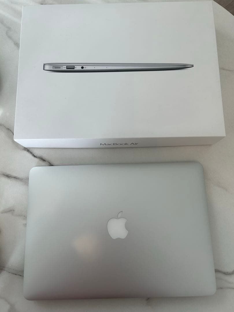 MacBook Air 13インチ A1466
