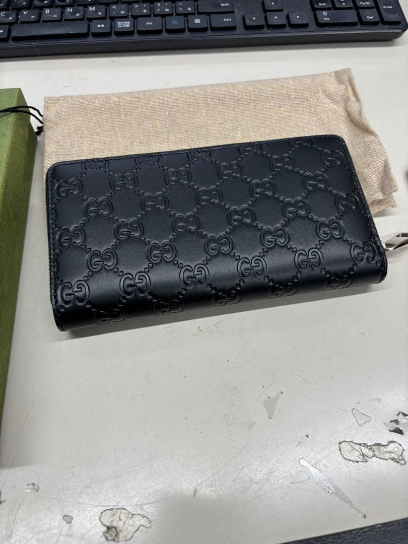 空*ん様 B4901【未使用】GUCCI グッチ ラウンドファスナー　長財布