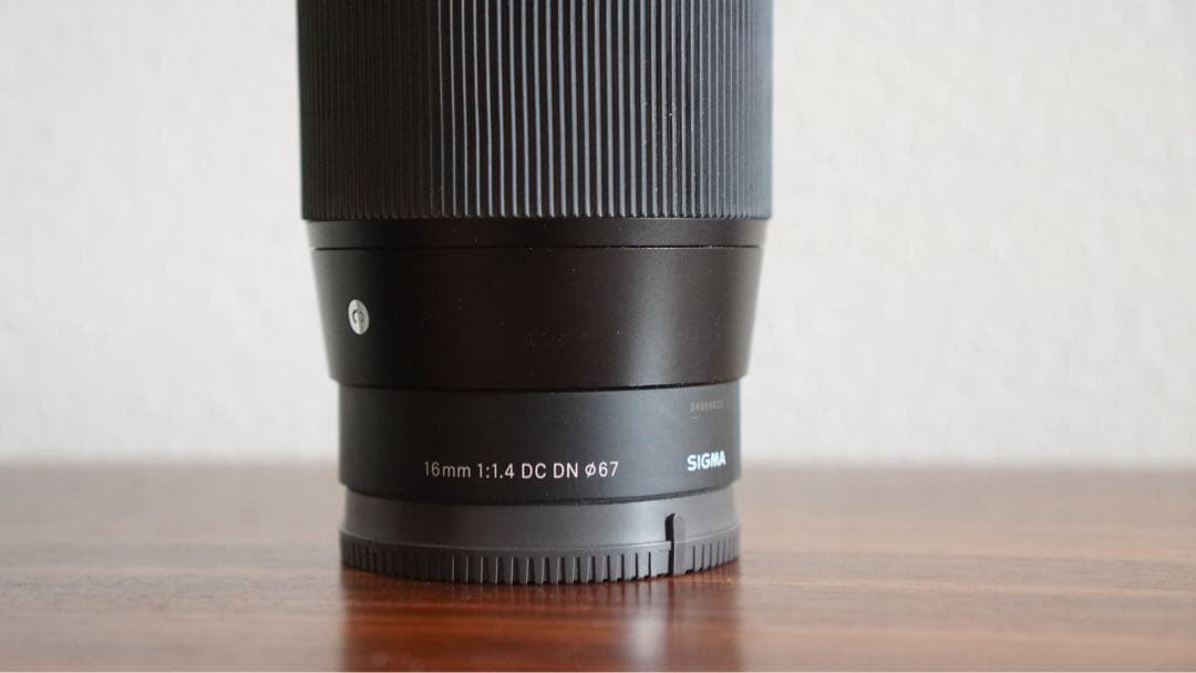 SIGMA 16mm f/1.4 DC DN レンズ　Eマウント