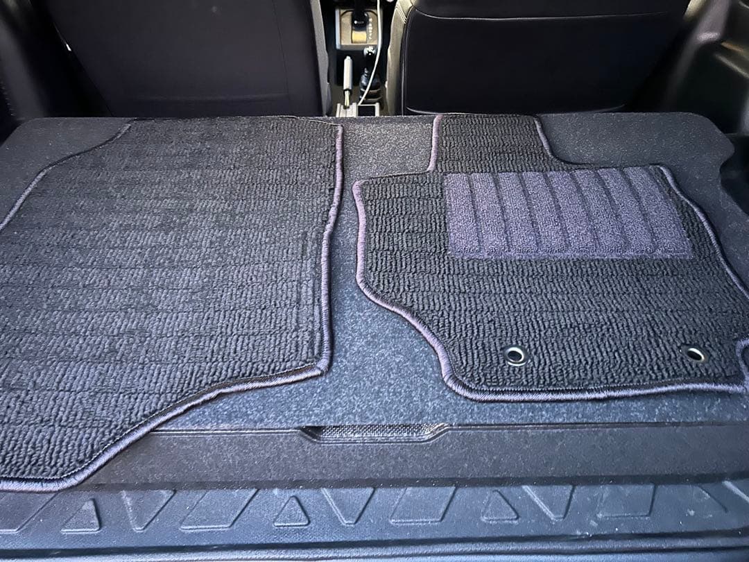 らーまるさん専用！ジムニー ノマド 純正ラゲッジボックス+フロアマットセット