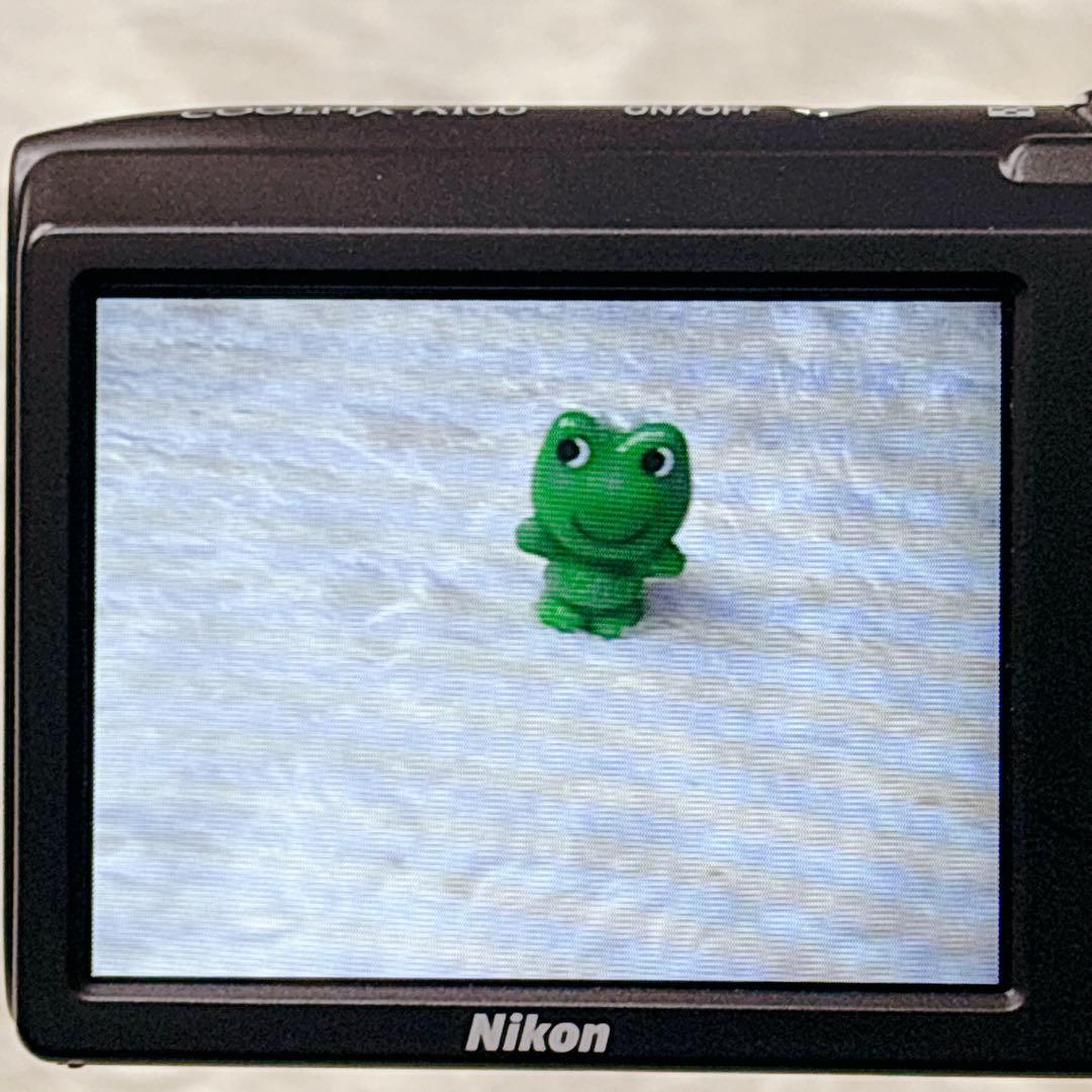 【極美品】Nikon COOLPIX A100 シルバー デジタルカメラ
