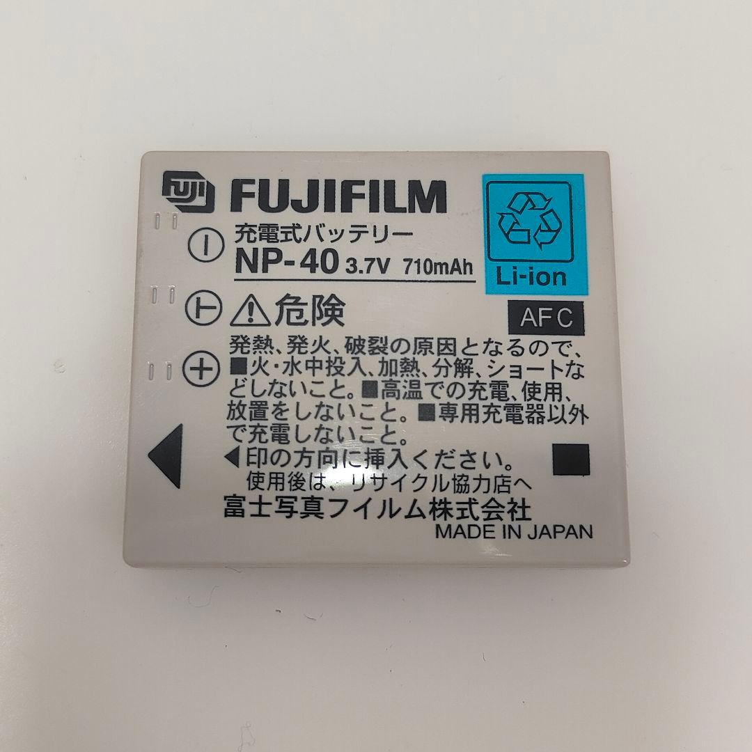 【特価】 FUJIFILM Finepix F810 通電 現状品