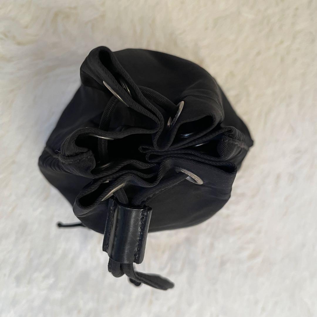 【美品】PRADA プラダ アクセサリーポーチ ブラック ナイロン 巾着