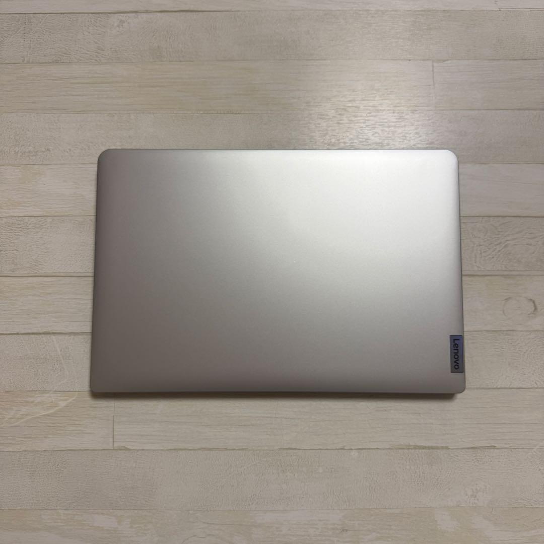 【ほぼ新品】ノートパソコン Lenovo IdeaPad Slim 170