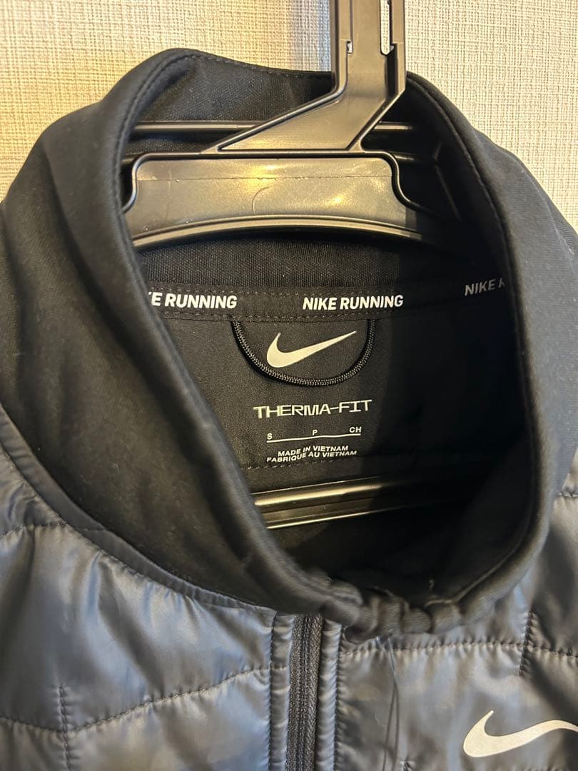 NIKE ナイキ　ランニング　running ブルゾン