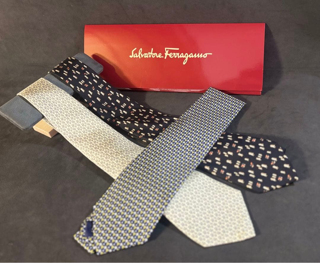 Ferragamo ネクタイ3本セット 箱付き 美品