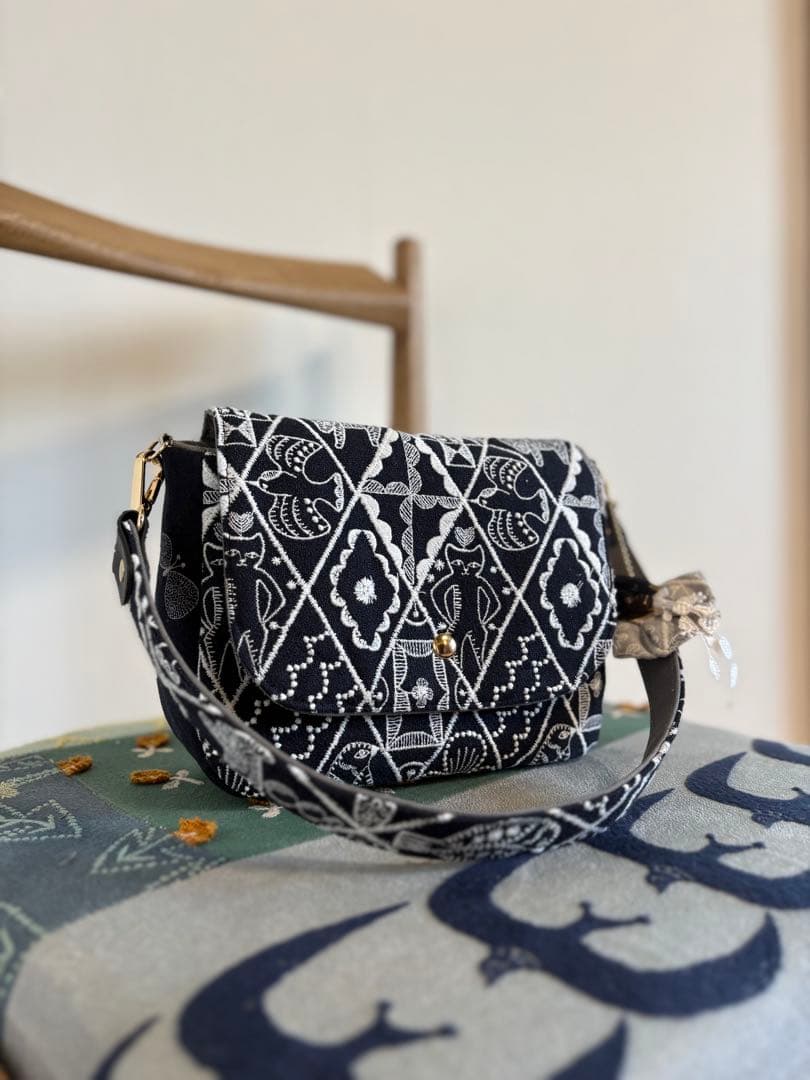 新入荷✳︎ミナペルホネン✳︎ハンドメイド✳︎ミディアムパン　肩ショルダー