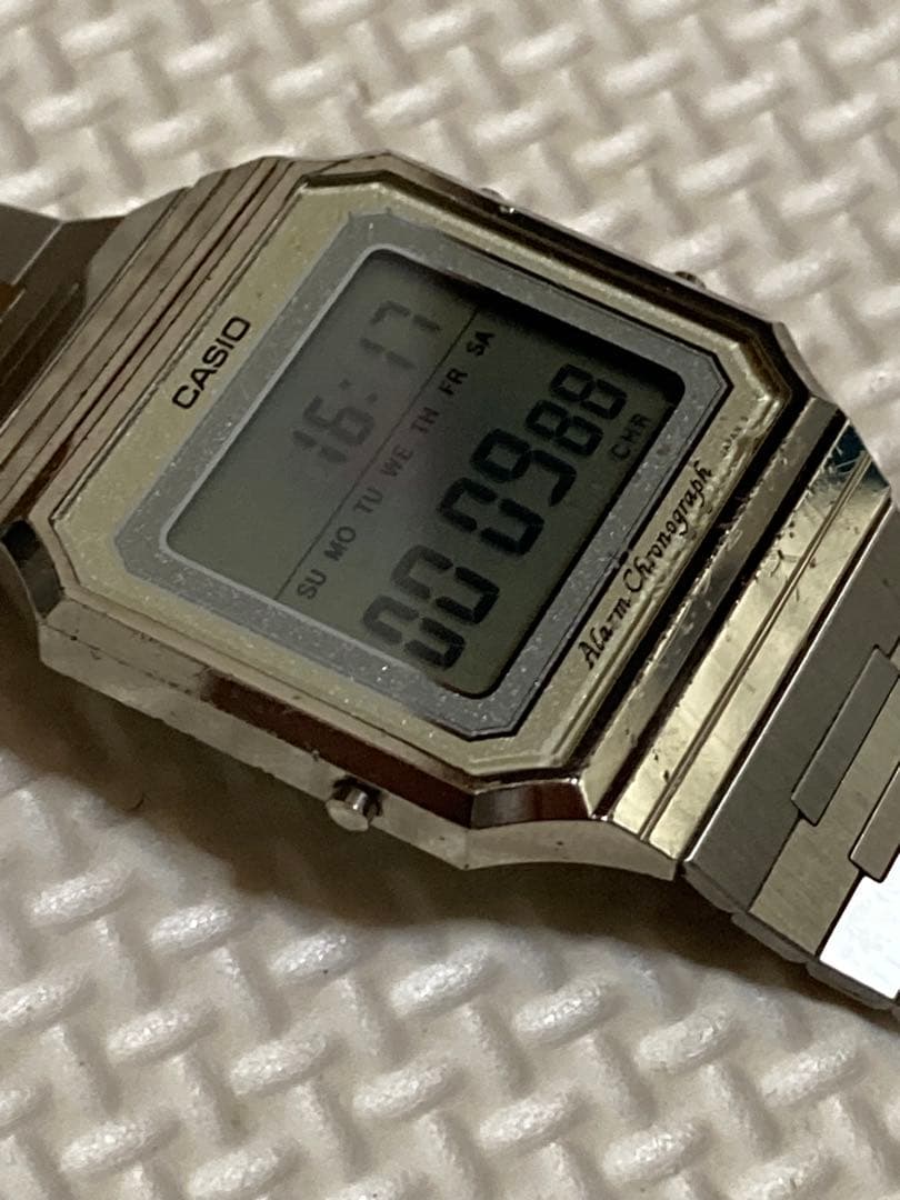 希少品 CASIO アラーム クロノグラフ SA-700