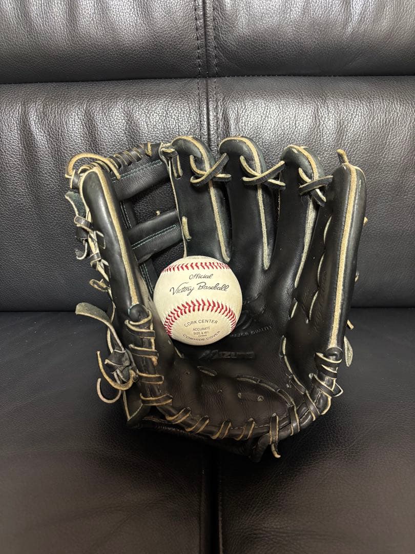ヒ*ィ様 ミズノプロ硬式内野手用グラブ