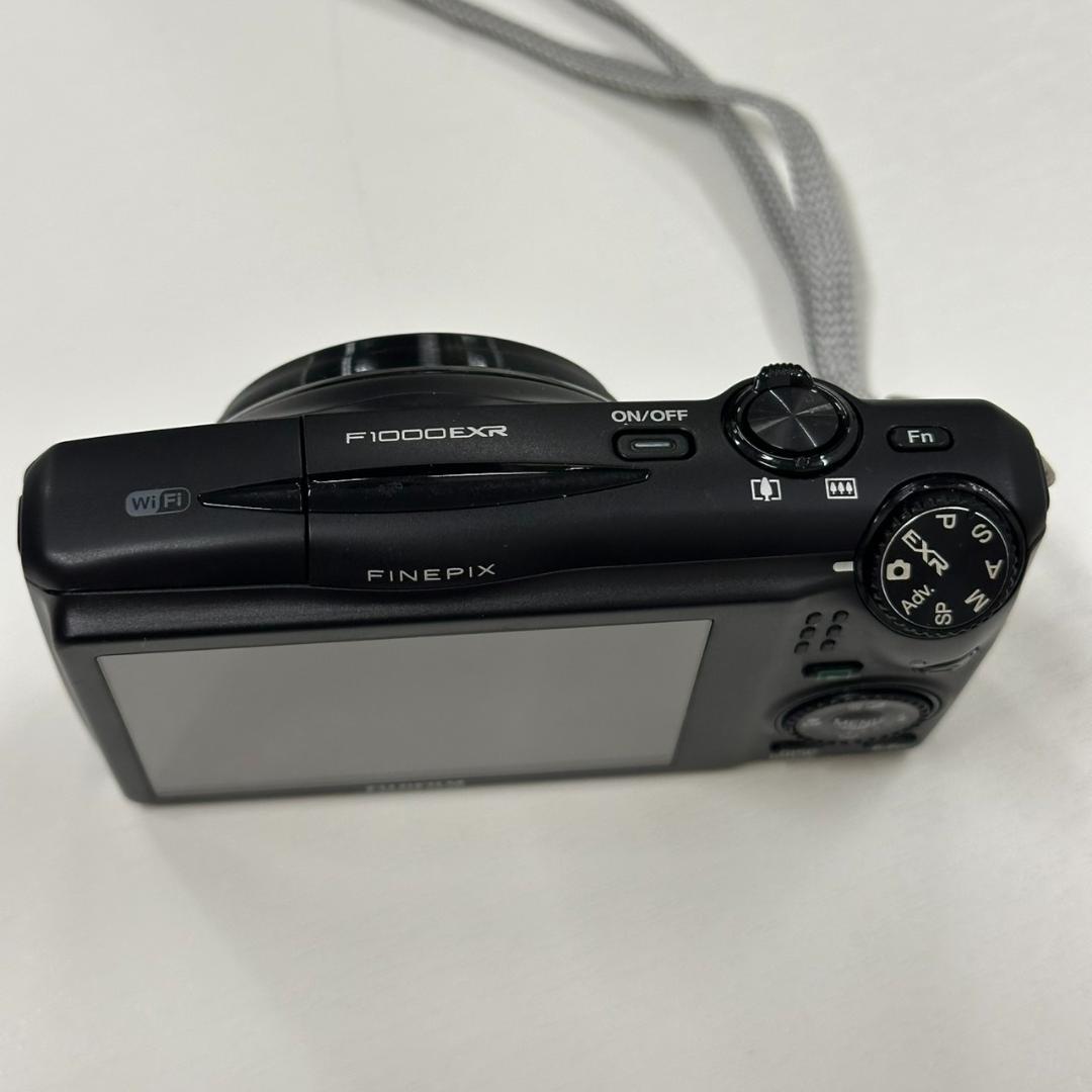 p*k様 FUJIFILM FinePix F1000EXR コンパクトデジタル